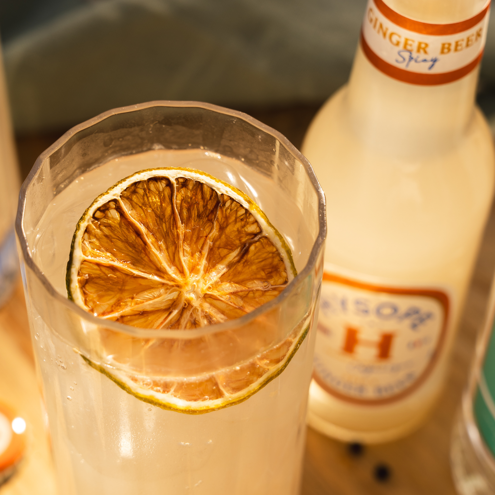 Zoom sur le Corsican Mule, un cocktail ultra frais au parfum de maquis et de Méditerannée